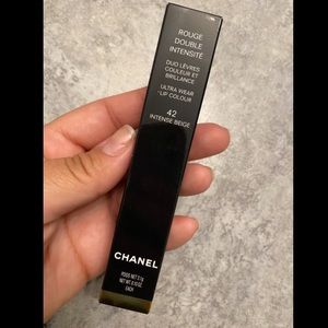 Chanel duo lipstick